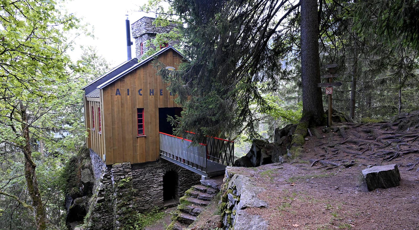 Lesní hrádek Aichelburg